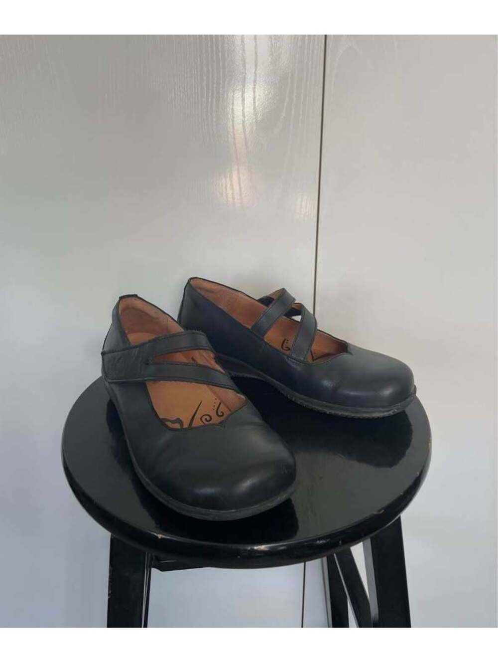 Portofino Black Leather Cross-Strap Mary Jane Comfort Flats EU38